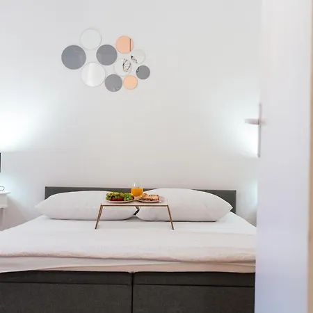 Dinara View Apartment-knin Knin