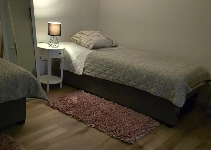 Dinara View Apartment-knin Апартаменты *